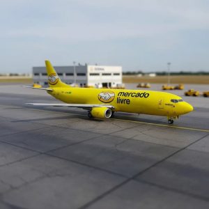 Avión Jc Wings, Esc 200, Boeing 737-400sf Mercado Livre Amarillo