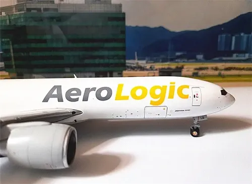 Aviòn Gemini 200 Boeing 777f, Aerologic Interactivo Blanco - Imagen 4
