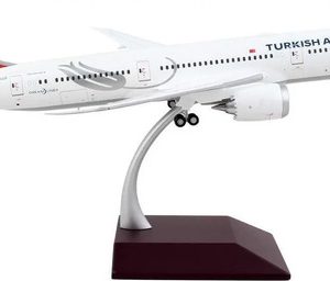 Aviòn Gemini 200, Boeing 787-9 Turkish Airlines Blanco, Rojo, Azul