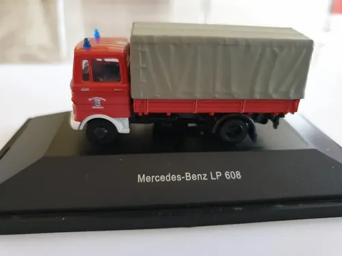 Vehículo Miniatura Schuco, H0, Mb Lp608 Carro Apoyo Bomberos Rojo - Imagen 2