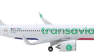 Avión Gemini Jets, Airbus A320neo, Escala 400 Transavia Blanco Verde
