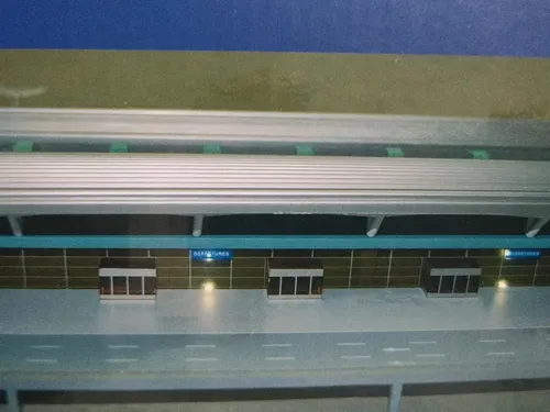 Aeropuerto En Miniatura Gemini Jets, 400 Con Luz Y 7 Mangas Plateado Gris - Imagen 3
