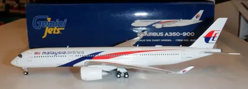 Aviòn Gemini Jets, Escala 400 Airbus A350-900 Malaysia Blanco, Azul, Rojo - Imagen 3