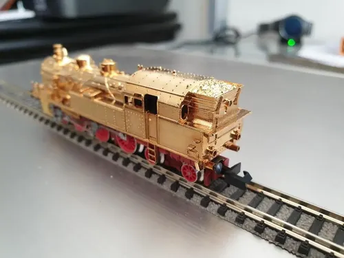 Locomotora A Vapor Arnold 2704 Escala N Exhibiciòn Sin Motor - Imagen 4