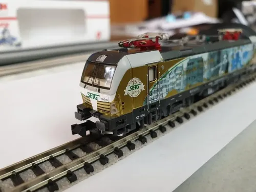 Locomotora Elèctrica Vectron Hobbytrain Escala N H2982 - Imagen 6