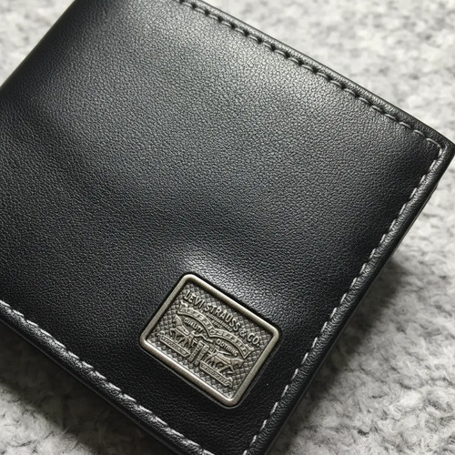 Billetera Levi`s Original, Hombre Black Logo Negro Liso - Imagen 3