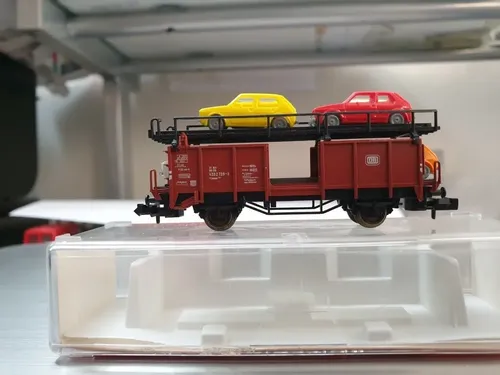 Vagòn De Carga Fleischmann Escala N 8225 Con 4 Autos - Imagen 5