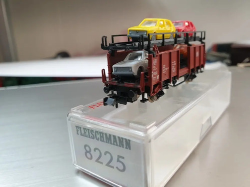Vagòn De Carga Fleischmann Escala N 8225 Con 4 Autos - Imagen 4