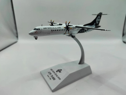 Jcwings Atr 72-600 Air New Zealand 1:200 Banco Negro - Imagen 3