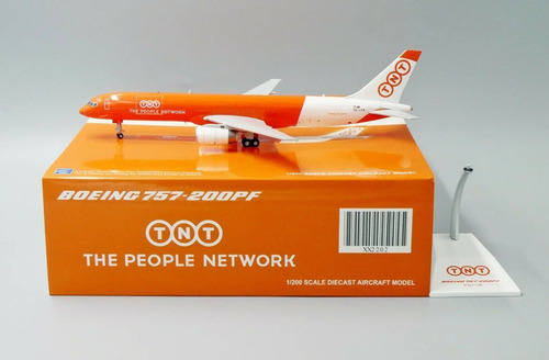 Aviòn Jcwings, Escala 200 Boeing 737-400 Tnt Naranja - Imagen 3