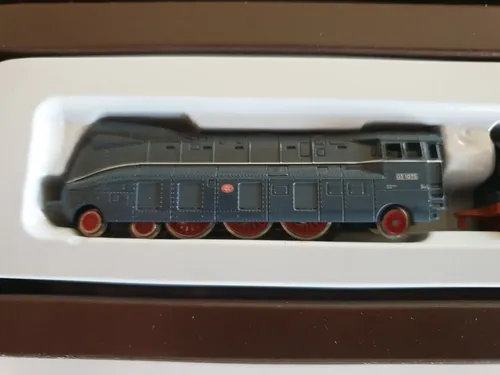 Locomotora Marklin Escala Z 8886 - Imagen 4