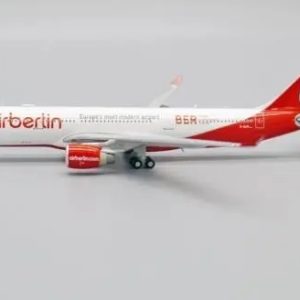 Aviòn Jcwings, Escala 400 Airbus A330-200 Airberlin