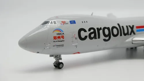 Avión Jc Wings, Esc 400, Boeing 747-8f Cargolux Blanco Rojo - Imagen 5