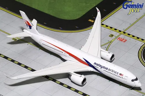 Aviòn Gemini Jets, Escala 400 Airbus A350-900 Malaysia Blanco, Azul, Rojo - Imagen 2