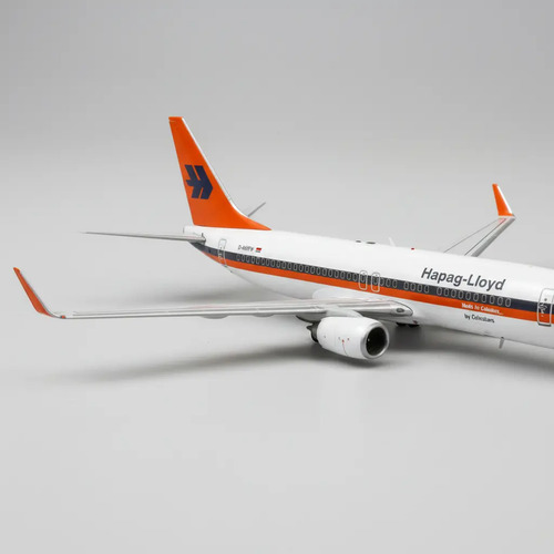 Avión Gemini Jets, Escala 400 Boeing 737-800 Hapag Lloyd Blanco Naranja Azul - Imagen 7