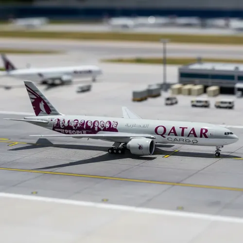 Avión Jc Wings, 400, Boeing 777-200l Af Qatar Interactivo Gris Burdeo - Imagen 9